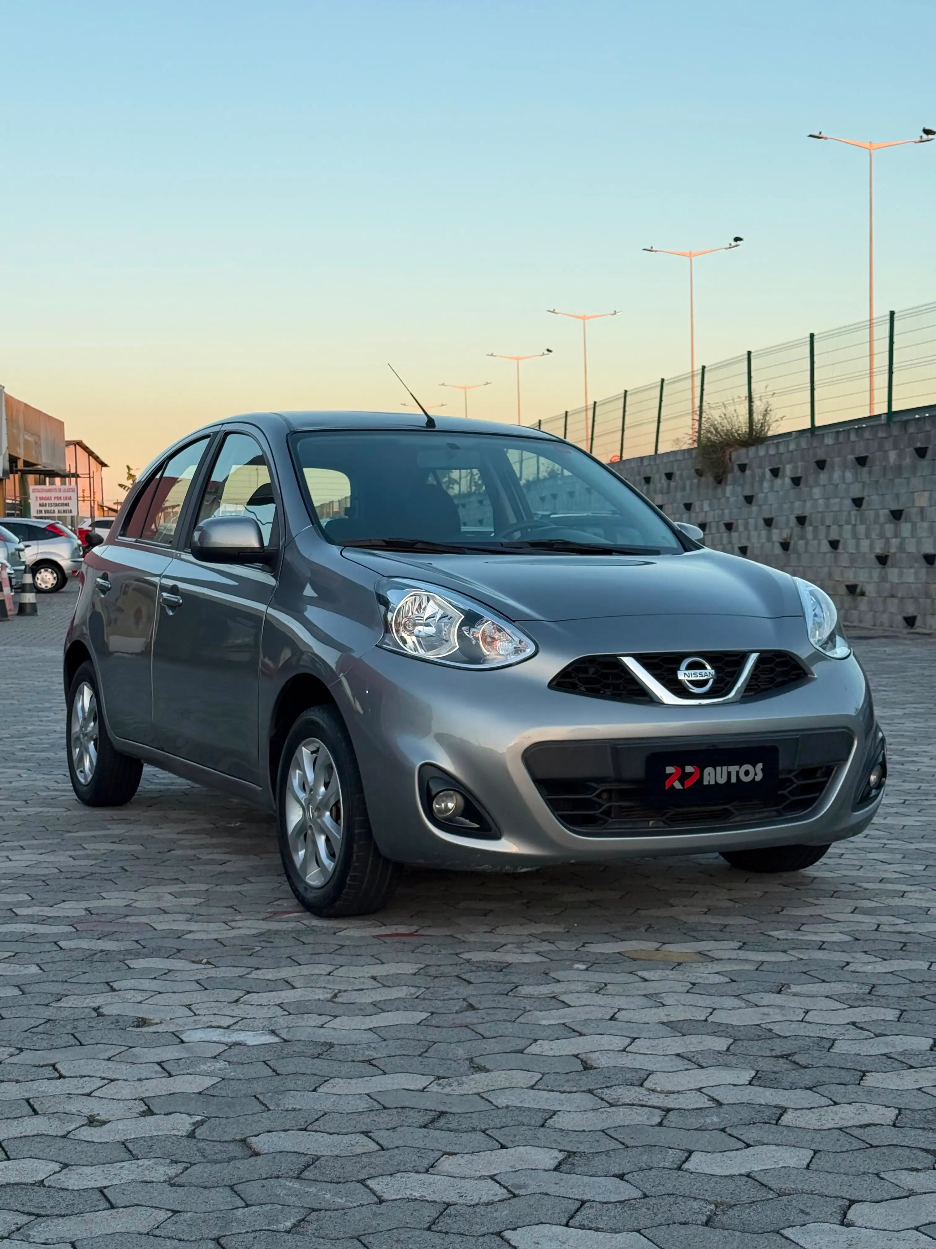 Nissan March 1.6 SV 16V FLEX 4P MANUAL 2020