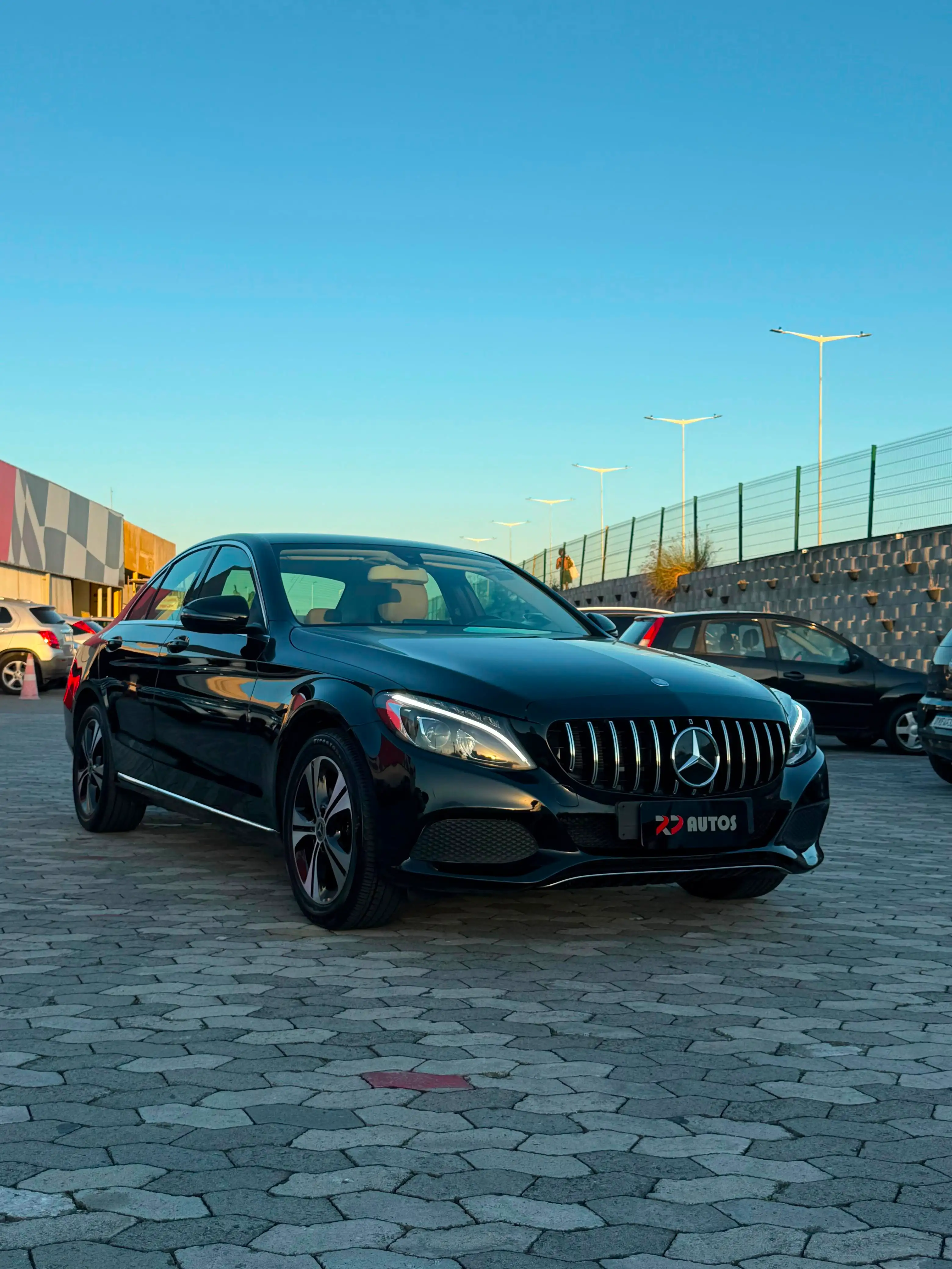 Mercedes-Benz C-180 1.6 TURBO 16V/FLEX 16V AUT. 2016